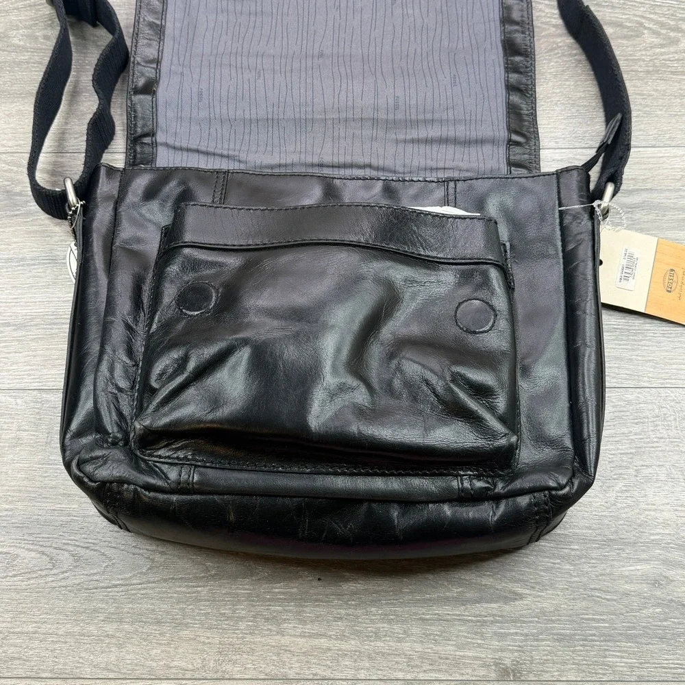 Fossil Grant Commuter Messenger Bag MBG1243001 Black Leather Shoulder Crossbody